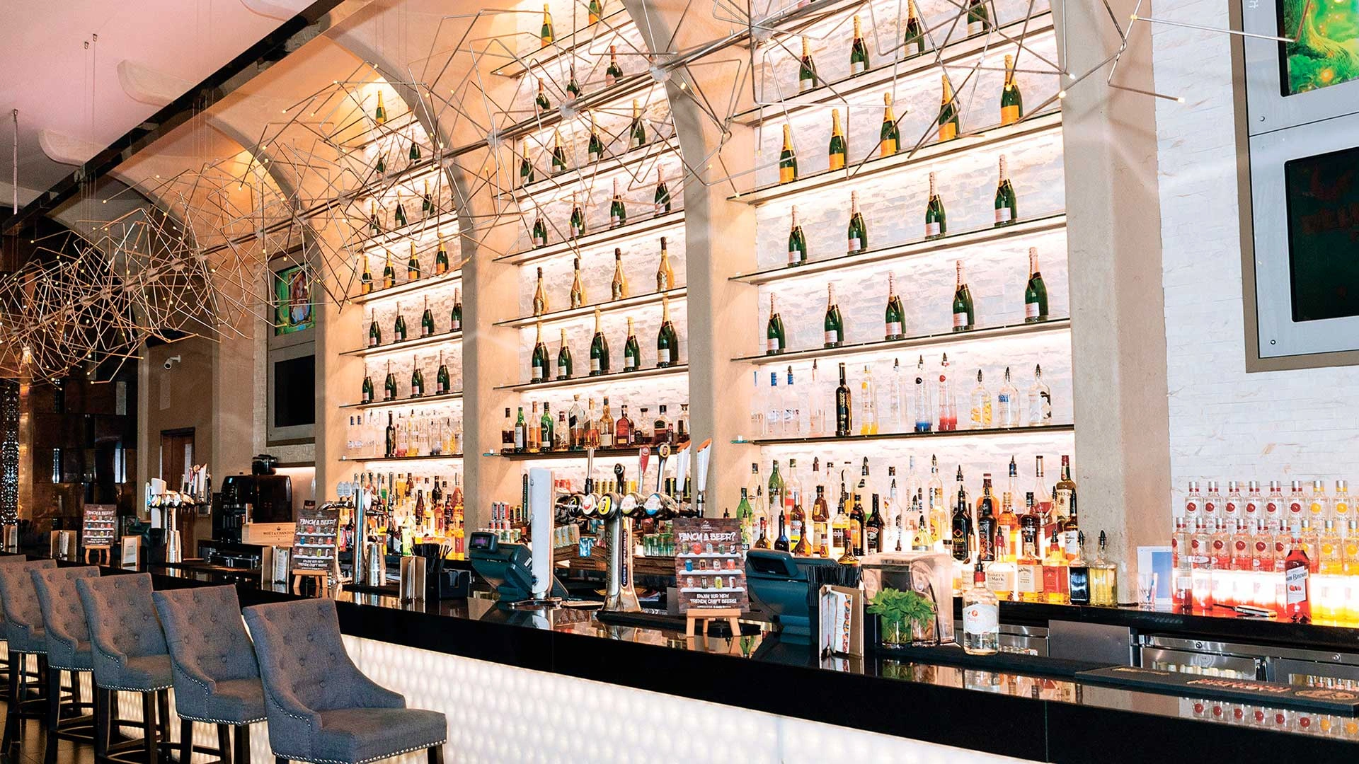 Aspers Casino Westfield Stratford City – Clary’s Restaurant image 2